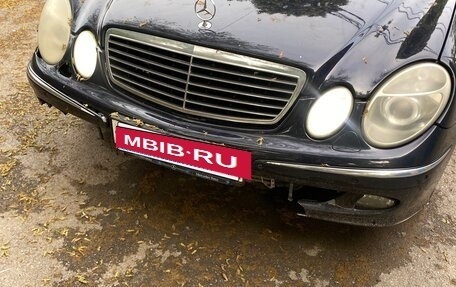Mercedes-Benz E-Класс, 2005 год, 400 000 рублей, 10 фотография