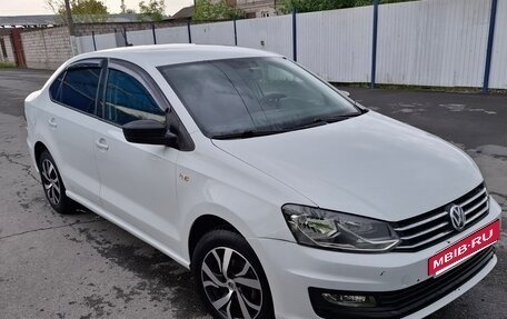 Volkswagen Polo VI (EU Market), 2018 год, 675 000 рублей, 1 фотография