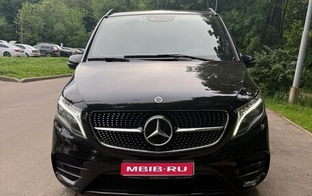 Mercedes-Benz V-Класс, 2022 год, 8 000 000 рублей, 1 фотография