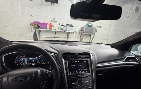 Ford Mondeo V, 2017 год, 1 880 000 рублей, 7 фотография