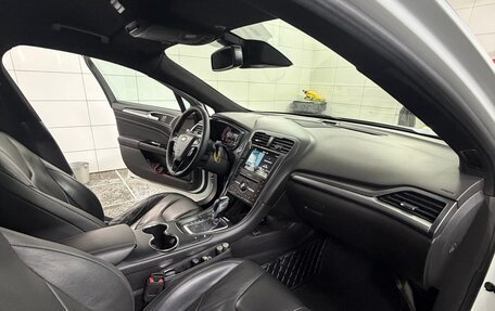 Ford Mondeo V, 2017 год, 1 880 000 рублей, 9 фотография