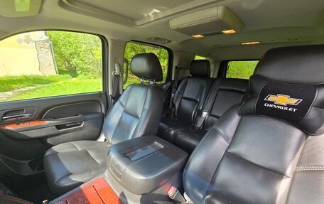 Chevrolet Tahoe III, 2011 год, 2 250 000 рублей, 12 фотография