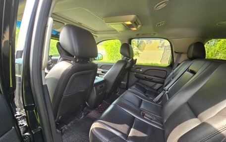 Chevrolet Tahoe III, 2011 год, 2 250 000 рублей, 13 фотография