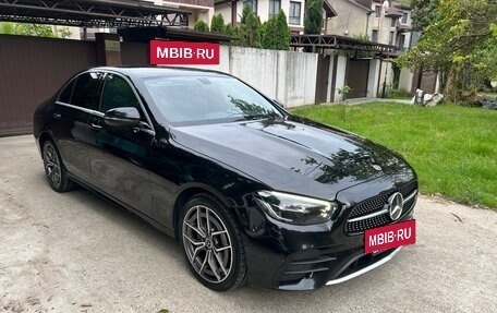Mercedes-Benz E-Класс, 2021 год, 3 650 000 рублей, 5 фотография