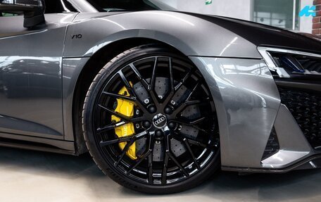Audi R8, 2019 год, 16 800 000 рублей, 3 фотография