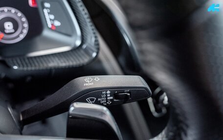 Audi R8, 2019 год, 16 800 000 рублей, 25 фотография