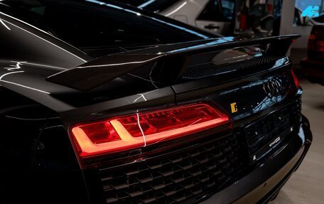Audi R8, 2019 год, 16 800 000 рублей, 30 фотография