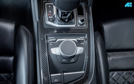 Audi R8, 2019 год, 16 800 000 рублей, 28 фотография