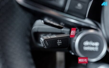 Audi R8, 2019 год, 16 800 000 рублей, 34 фотография