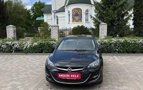 Opel Astra J, 2014 год, 800 000 рублей, 10 фотография