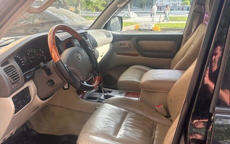 Toyota Land Cruiser 100 рестайлинг 2, 2003 год, 1 600 000 рублей, 9 фотография