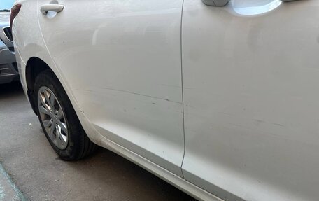 Hyundai Solaris II рестайлинг, 2018 год, 1 500 000 рублей, 4 фотография