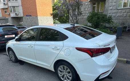 Hyundai Solaris II рестайлинг, 2018 год, 1 500 000 рублей, 8 фотография