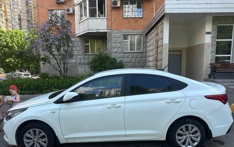 Hyundai Solaris II рестайлинг, 2018 год, 1 500 000 рублей, 7 фотография