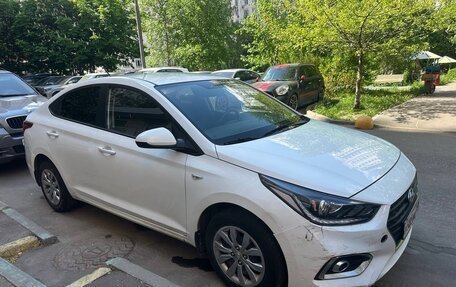Hyundai Solaris II рестайлинг, 2018 год, 1 500 000 рублей, 12 фотография