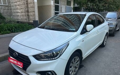 Hyundai Solaris II рестайлинг, 2018 год, 1 500 000 рублей, 10 фотография