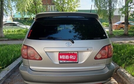 Toyota Harrier, 1998 год, 750 000 рублей, 1 фотография