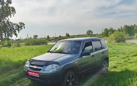 Chevrolet Niva I рестайлинг, 2020 год, 800 000 рублей, 1 фотография