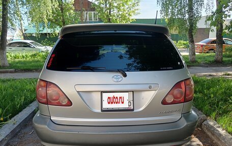 Toyota Harrier, 1998 год, 750 000 рублей, 2 фотография