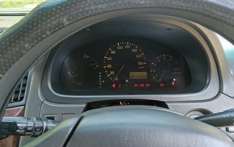 Toyota Harrier, 1998 год, 750 000 рублей, 11 фотография