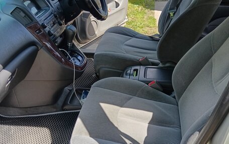 Toyota Harrier, 1998 год, 750 000 рублей, 13 фотография