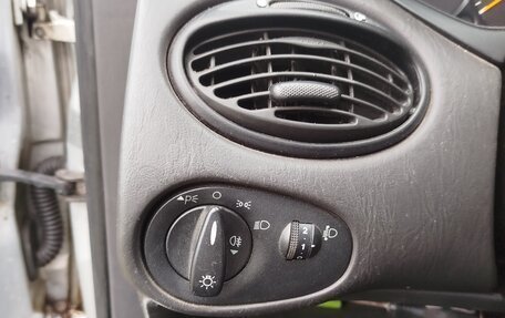 Ford Focus IV, 2003 год, 195 000 рублей, 22 фотография
