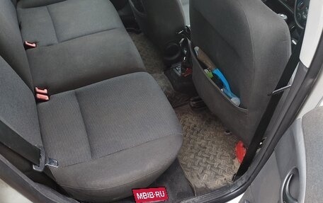 Ford Focus IV, 2003 год, 195 000 рублей, 16 фотография