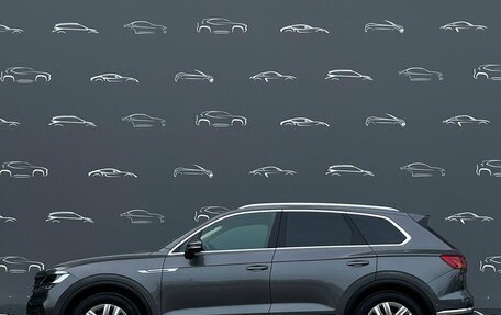 Volkswagen Touareg III, 2019 год, 4 498 700 рублей, 13 фотография