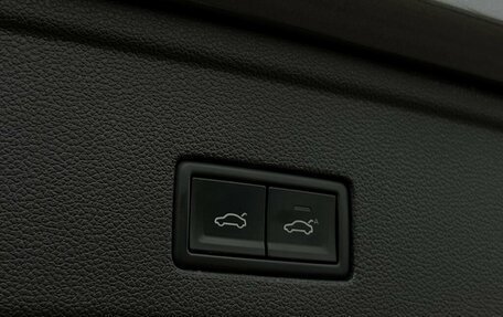 Volkswagen Touareg III, 2019 год, 4 498 700 рублей, 16 фотография