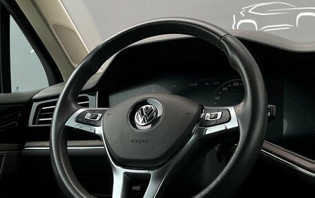 Volkswagen Touareg III, 2019 год, 4 498 700 рублей, 24 фотография