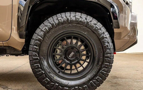 Toyota 4Runner, 2025 год, 10 800 000 рублей, 11 фотография