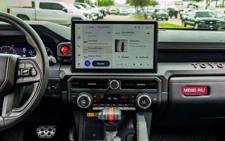 Toyota 4Runner, 2025 год, 10 800 000 рублей, 8 фотография