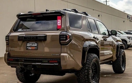 Toyota 4Runner, 2025 год, 10 800 000 рублей, 29 фотография
