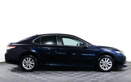 Toyota Camry, 2019 год, 2 590 000 рублей, 4 фотография