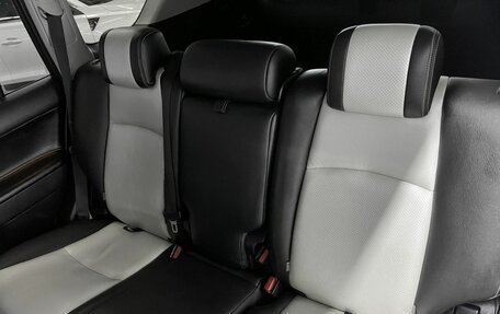 Toyota Land Cruiser Prado 150 рестайлинг 2, 2014 год, 2 595 000 рублей, 10 фотография