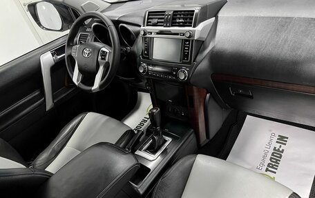 Toyota Land Cruiser Prado 150 рестайлинг 2, 2014 год, 2 595 000 рублей, 14 фотография