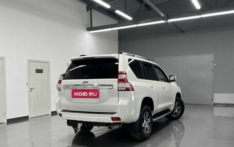 Toyota Land Cruiser Prado 150 рестайлинг 2, 2014 год, 2 595 000 рублей, 2 фотография