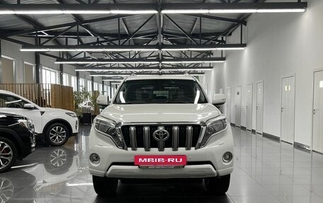 Toyota Land Cruiser Prado 150 рестайлинг 2, 2014 год, 2 595 000 рублей, 3 фотография