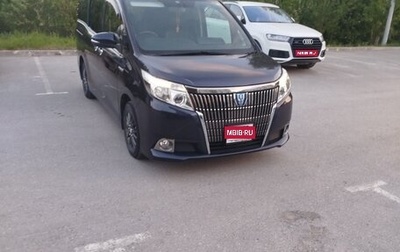 Toyota Esquire I, 2015 год, 1 800 000 рублей, 1 фотография
