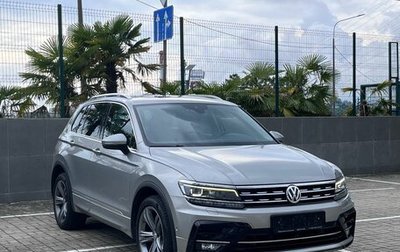 Volkswagen Tiguan II, 2020 год, 2 890 000 рублей, 1 фотография