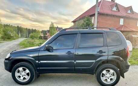 Chevrolet Niva I рестайлинг, 2012 год, 560 000 рублей, 7 фотография
