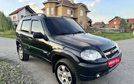 Chevrolet Niva I рестайлинг, 2012 год, 560 000 рублей, 11 фотография