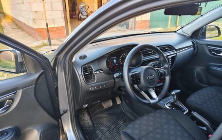 KIA Rio IV, 2020 год, 1 600 000 рублей, 2 фотография