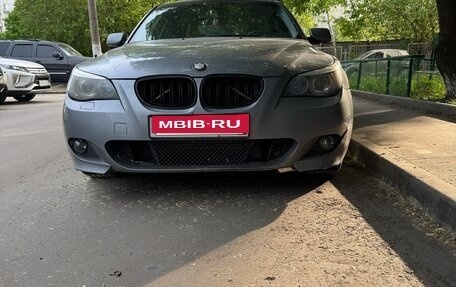 BMW 5 серия, 2003 год, 1 050 000 рублей, 3 фотография