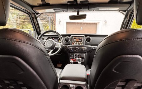 Jeep Wrangler, 2022 год, 6 300 000 рублей, 9 фотография