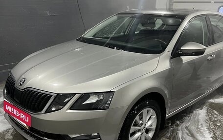 Skoda Octavia, 2018 год, 2 050 000 рублей, 2 фотография