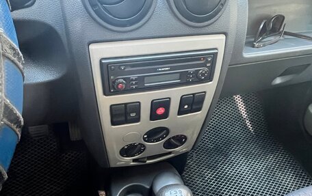 Renault Logan I, 2006 год, 290 000 рублей, 7 фотография