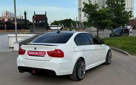 BMW 3 серия, 2011 год, 1 090 000 рублей, 4 фотография