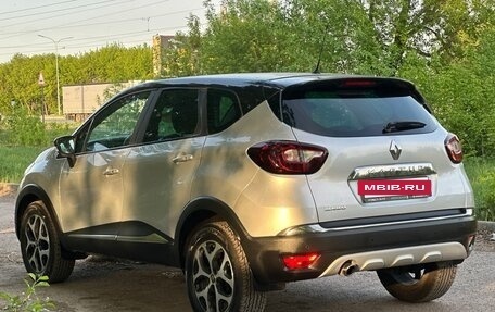 Renault Kaptur I рестайлинг, 2018 год, 1 270 000 рублей, 6 фотография