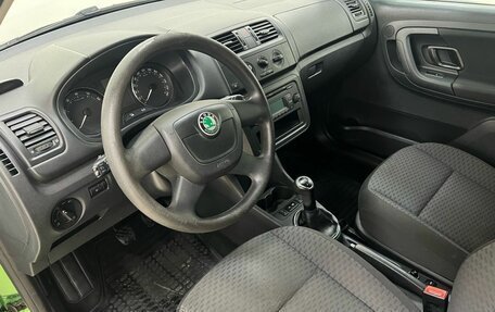 Skoda Fabia II, 2011 год, 440 000 рублей, 7 фотография